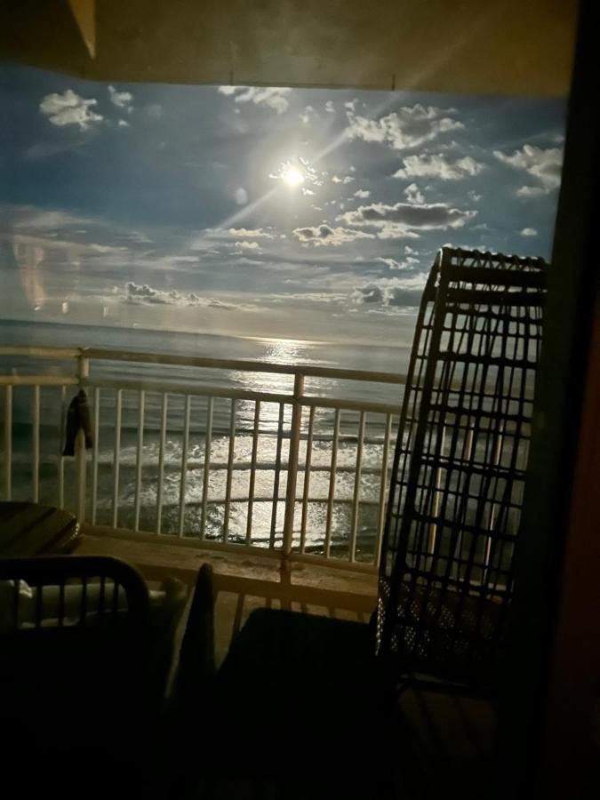 Beach Oasis 704 Lovely Daytona Ocean Front For 5 Sleeps Up To 12 Daytona Beach Ngoại thất bức ảnh